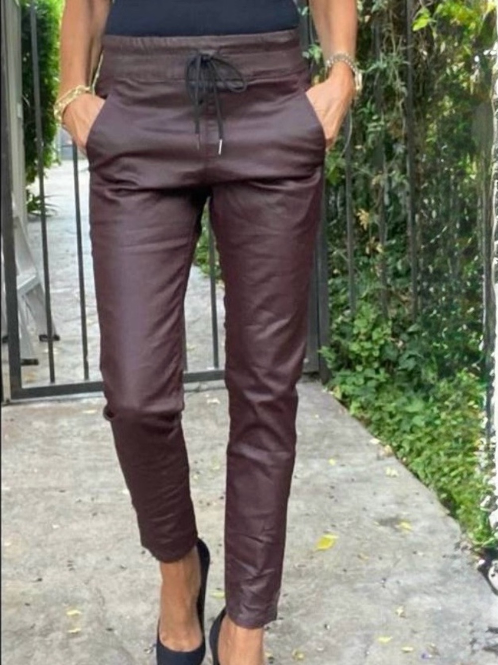 BEVY FLOG Shely Vegan / Faux Leather Pants Burgundy Size 27